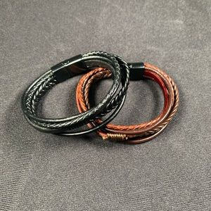 Leather bracelet